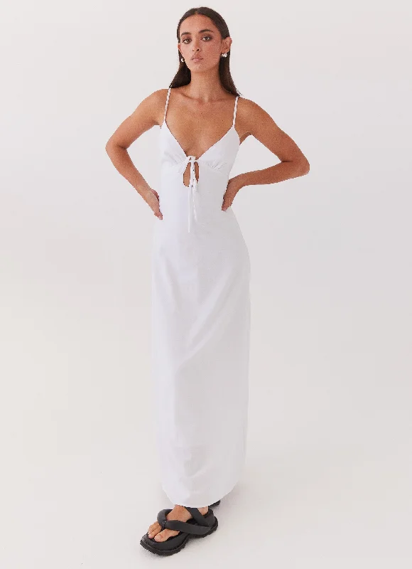 Weekend Closeout Deals Flora Linen Maxi Dress - White