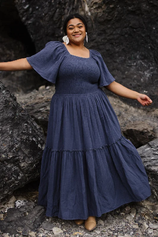 Weekend Savings Bonanza Lennon Maxi Dress in Dusty Blue