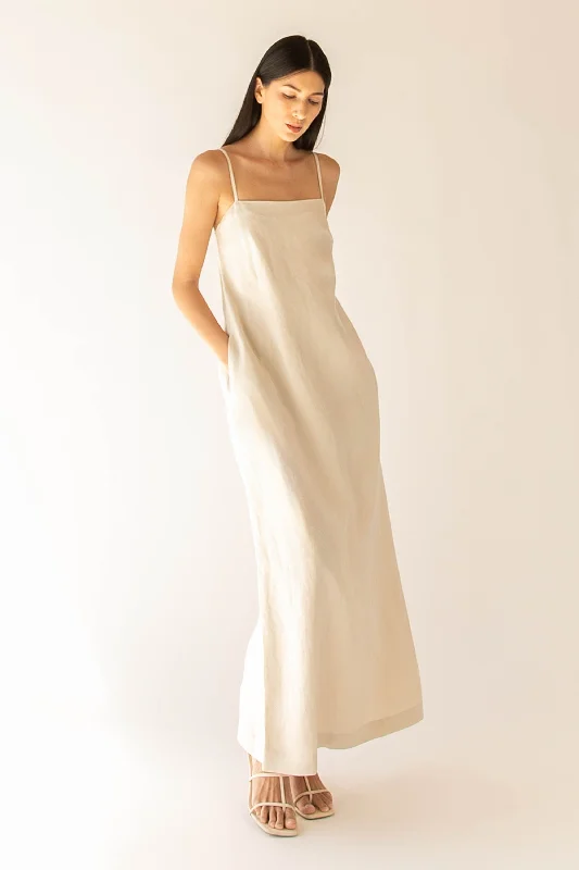 Weekend Best Buys LINEN BLEND MAXI DRESS