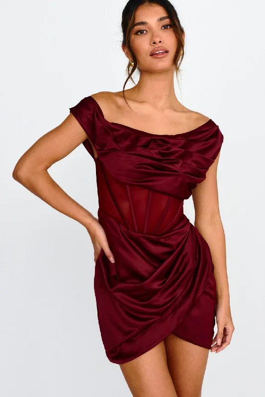 Lizetta Boat Neck Gathered Mini Dress Burgundy