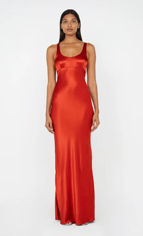Weekend Wonders MAXINA CROSSOVER DRESS - CRIMSON