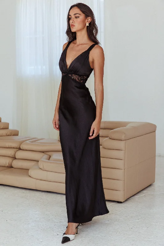 Weekend Flash Savings One Heart Lace Insert Maxi Dress Black