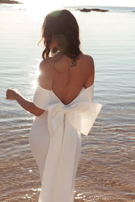Weekend Flash Savings Southern Star Oversized Bow Maxi Dress Ivory