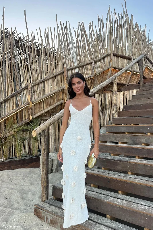 Weekend Hot Prices Suki Knit Maxi Dress With Flowers - Nude
